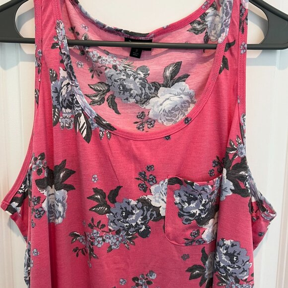 Torrid Floral Tank Top - Picture 2 of 7